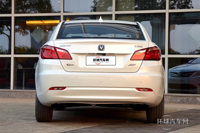 2014款 1.5T 自動運(yùn)動尊貴型