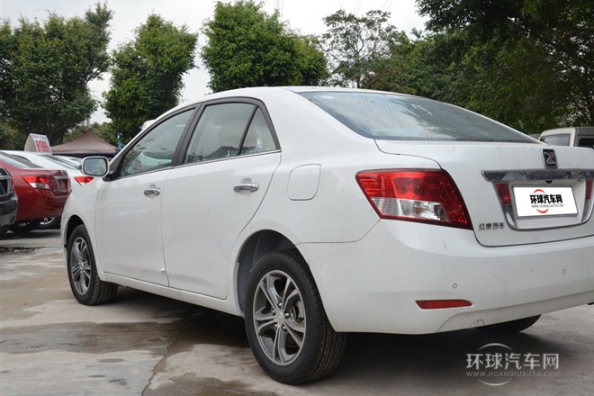 2014款 1.6L 自動尊貴型