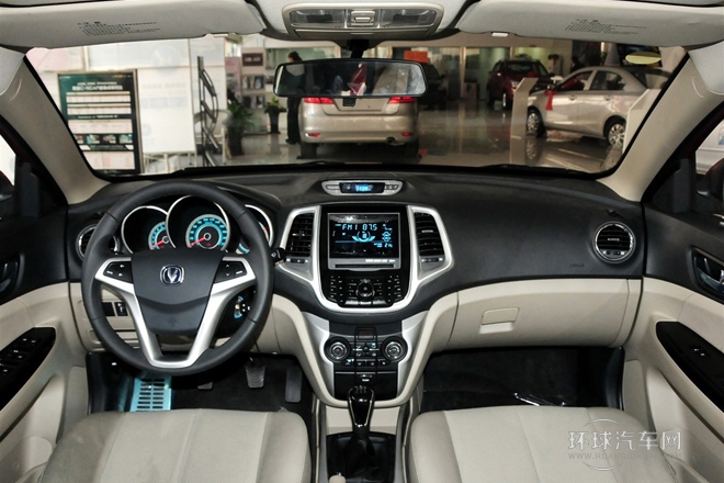 2014款 1.6L 手動(dòng)豪華型