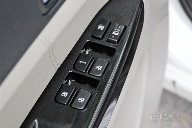 2014款 1.6L 手動精英型