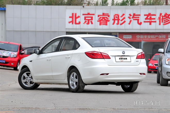 2014款 1.6L 手動(dòng)精英型