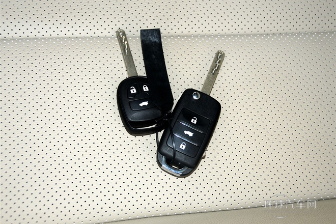 2014款 1.6L 自動(dòng)豪華型