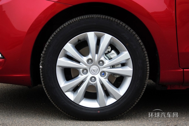 2014款 1.6L 自動豪華型