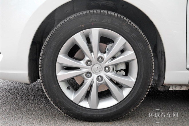 2014款 1.6L 自動(dòng)尊貴型