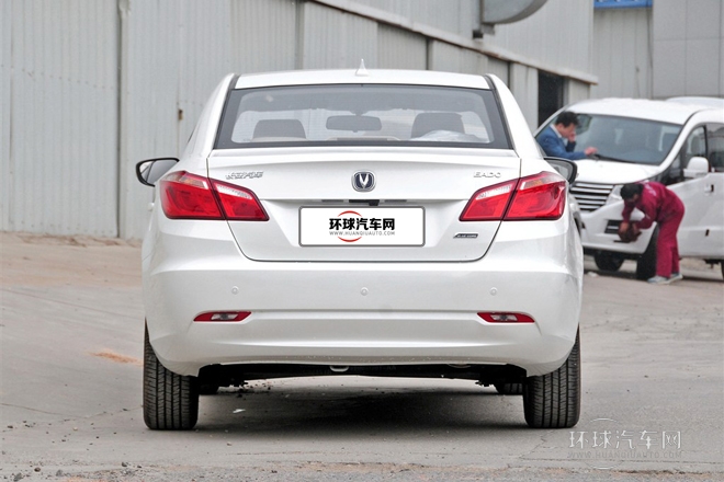 2014款 1.6L 自動尊貴型