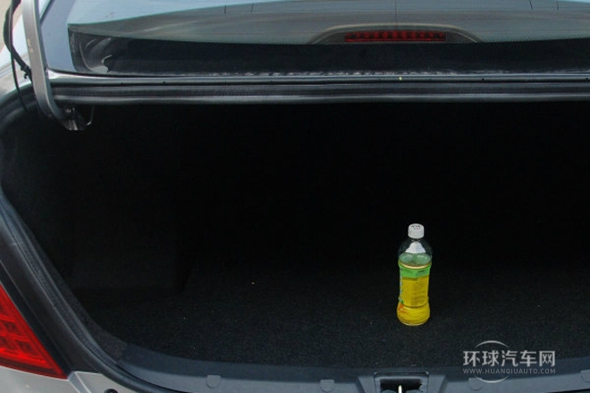 2014款 1.5L 手動豪華型