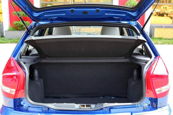 2011款 1.5L 自動舒適型