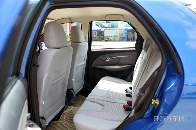 2011款 1.5L 自動舒適型