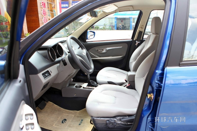 2011款 1.5L 自動(dòng)舒適型