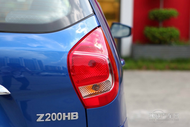 2011款 1.5L 自動舒適型