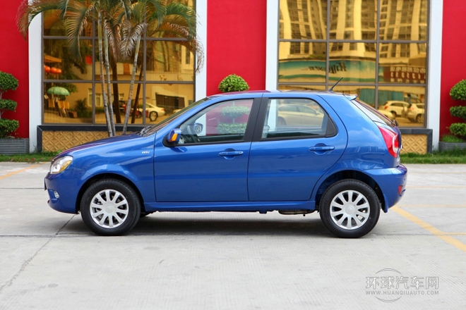 2011款 1.5L 自動(dòng)舒適型