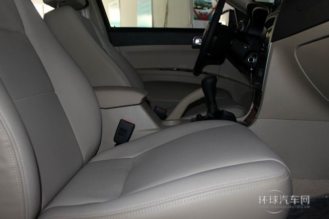 2011款 2.0L 手動豪華型