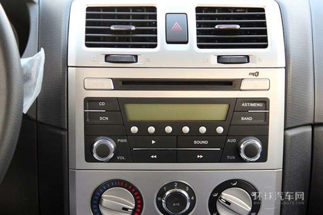 2010款 1.5L 手動豪華型