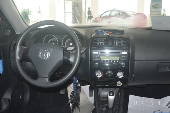 2010款 1.5L 手動豪華型