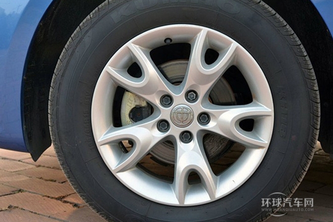 2010款 1.5L 自動(dòng)豪華型