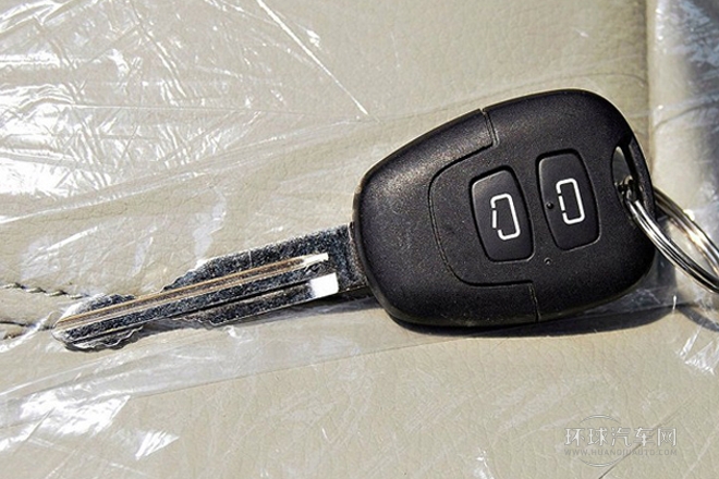 2010款 1.5L 自動(dòng)豪華型