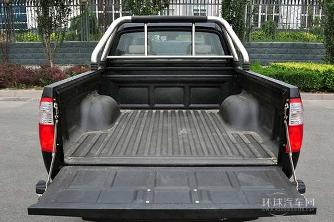 2014款 2.8T兩驅(qū)柴油VP泵實(shí)用型大雙