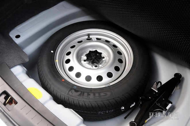 2014款 1.5L 手動精英型