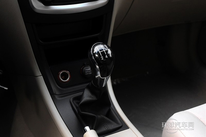 2014款 1.5L 手動精英型