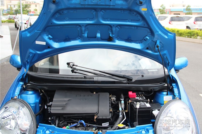 2011款 1.0L 手動標準型