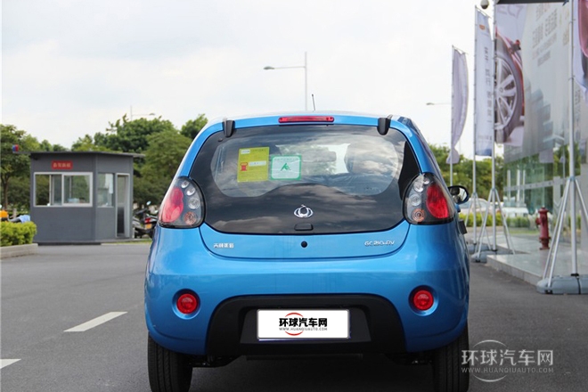 2011款 1.0L 手動標準型