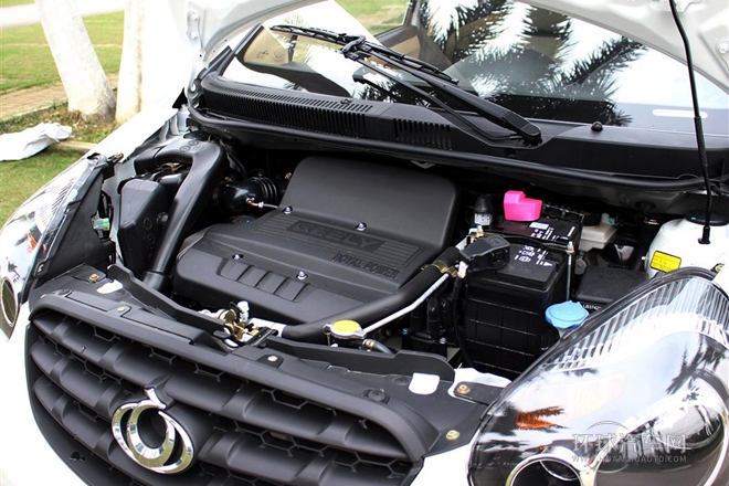 2014款 CROSS 1.3L 手動(dòng)進(jìn)取型