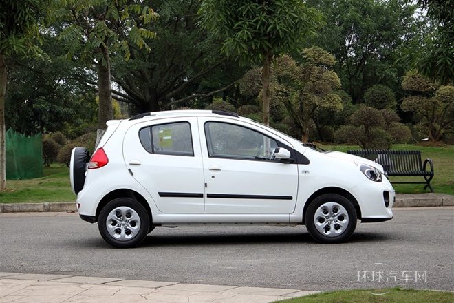 2014款 CROSS 1.3L 手動進取型