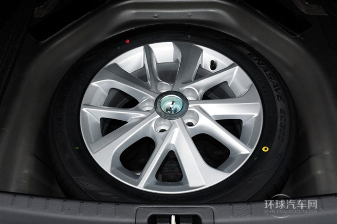 2014款 1.6L 手動(dòng)GL-i真皮版