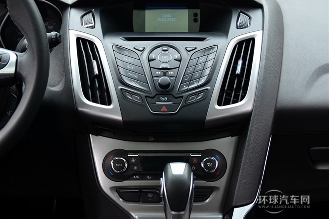 2012款 兩廂 1.6L AT風尚型