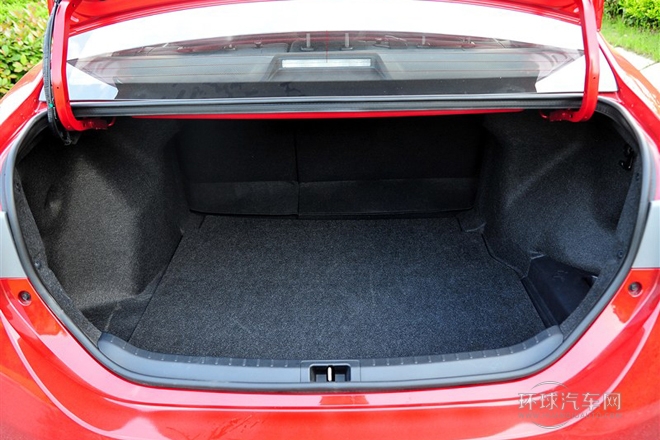 2014款 1.6L 手動(dòng)GLX-i