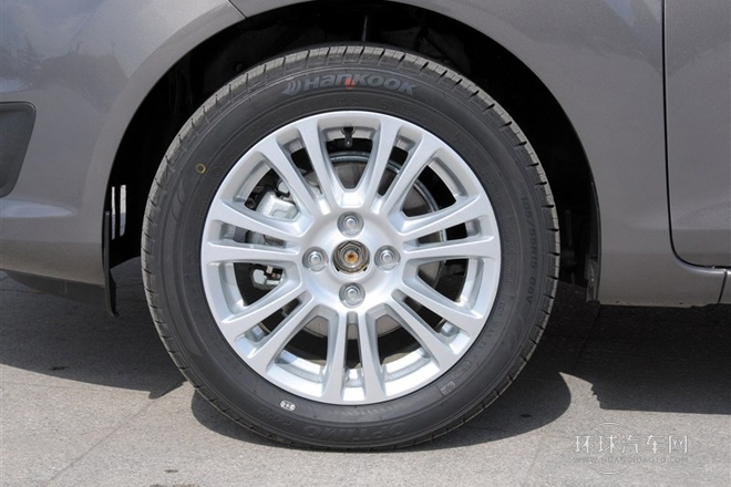 2013款 三廂 1.5L 自動品尚型