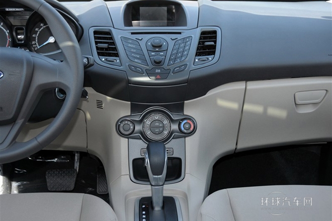 2013款 三廂 1.5L 自動品尚型