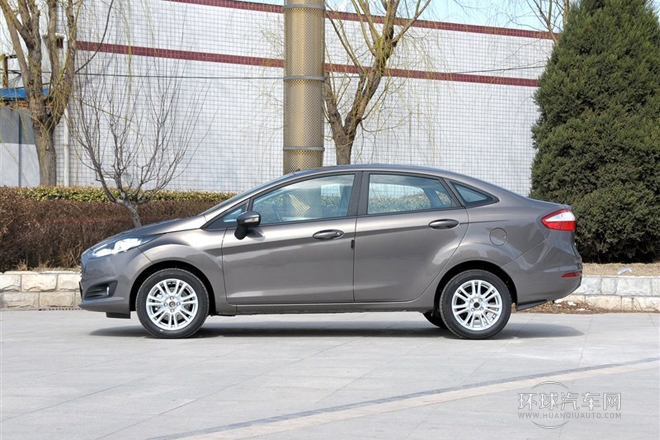 2013款 三廂 1.5L 自動品尚型