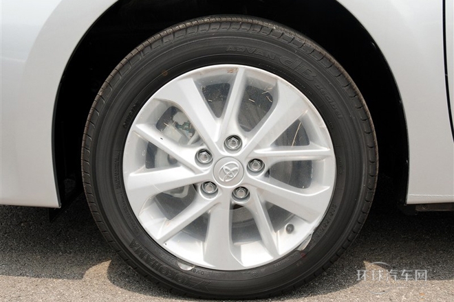 2014款 1.8L 手動(dòng)GLX-i