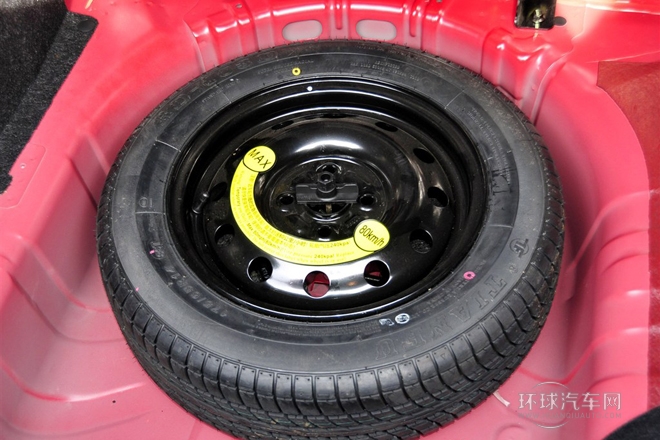 2012款 三廂 1.5L 手動(dòng)豪華型