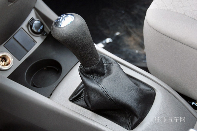 2012款 三廂 1.5L 手動豪華型