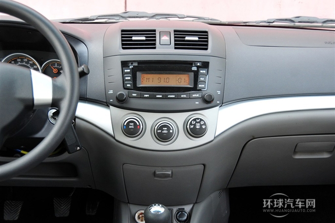 2012款 三廂 1.5L 手動豪華型