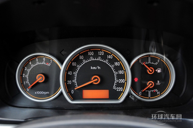 2012款 三廂 1.5L 手動豪華型