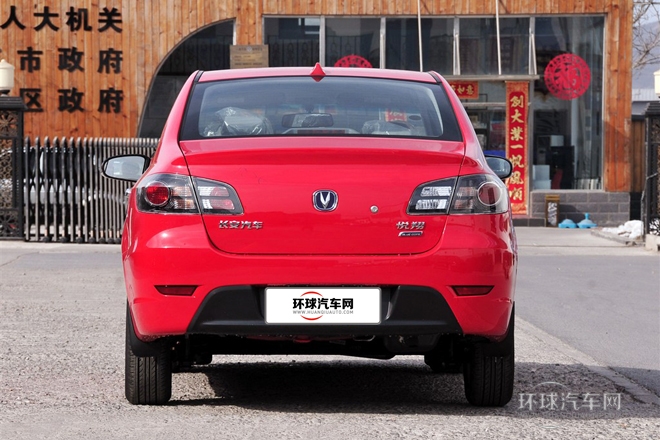 2012款 三廂 1.5L 手動豪華型