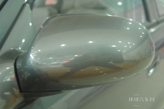 2012款 1.3L 手動(dòng)時(shí)尚型III