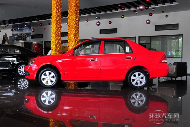 2014款 1.3L 尊貴型