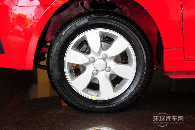 2014款 1.3L 尊貴型