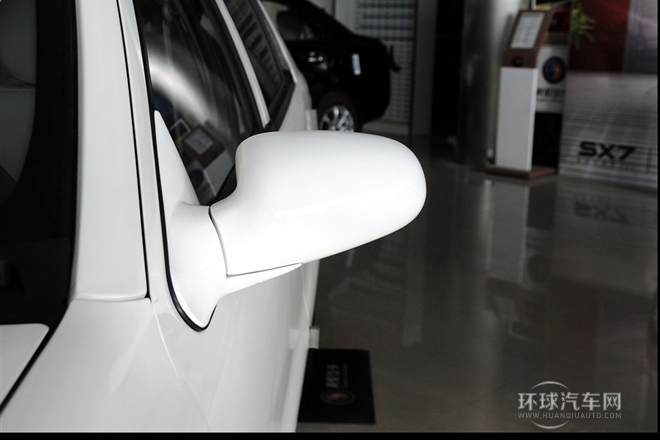 2012款 1.3L 豪華型