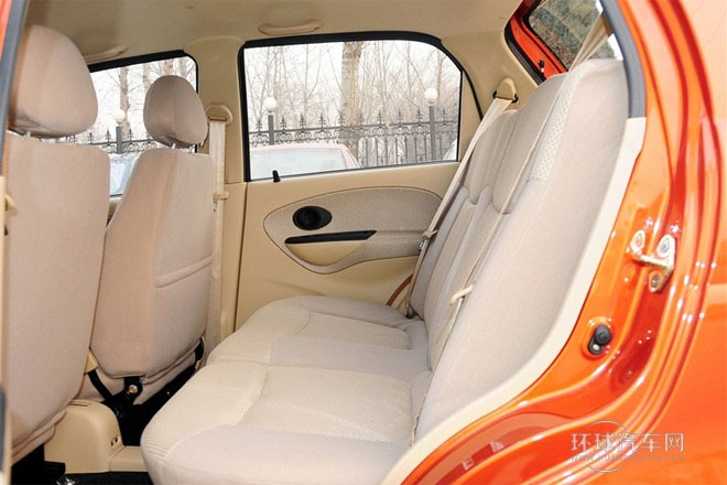 2012款 改款 1.0L 手動P-TEC舒適型