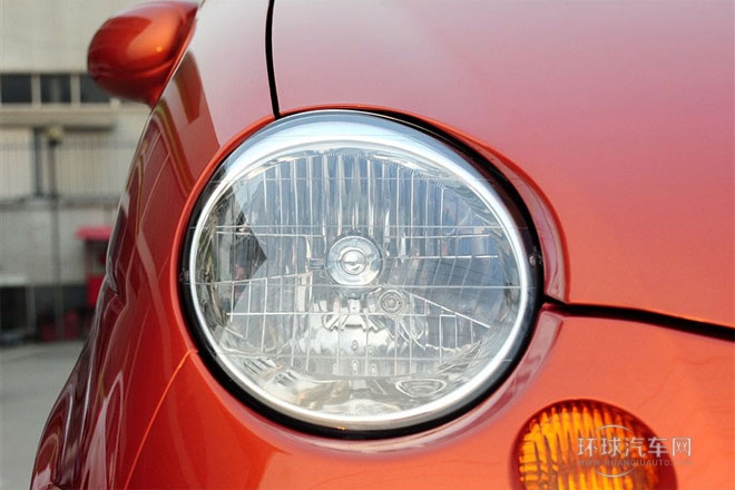 2012款 改款 1.0L 手動P-TEC舒適型