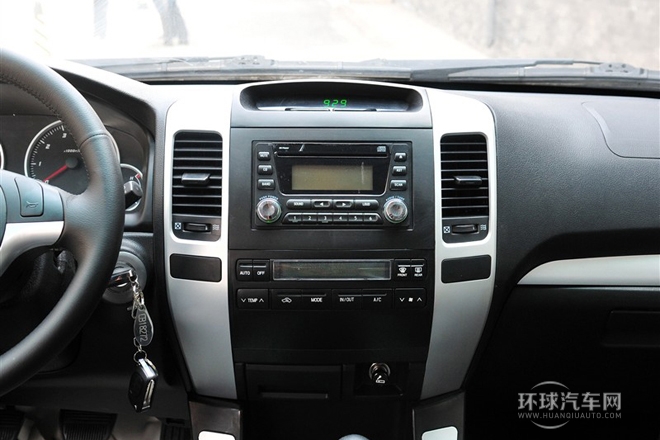 2011款 2.0L 手動兩驅豪華型