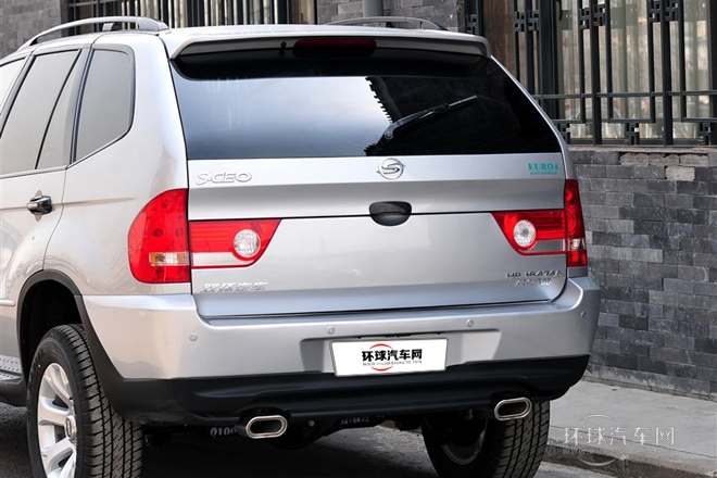 2011款 2.0L 手動兩驅豪華型