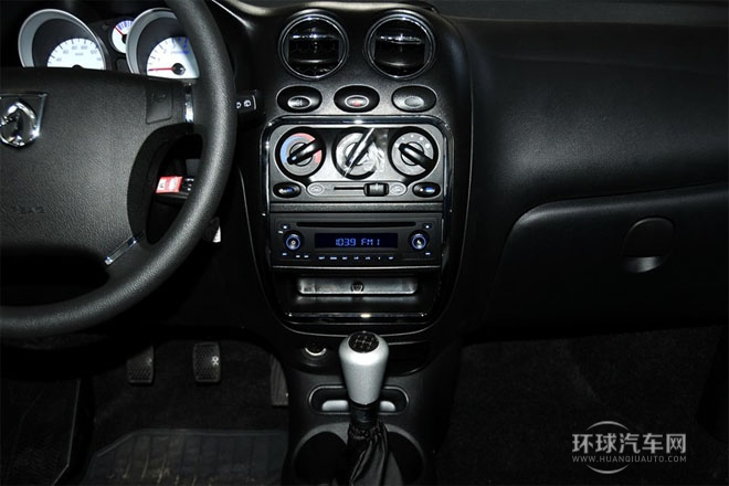 2012款 改款 1.2L 手動運(yùn)動版時(shí)尚型