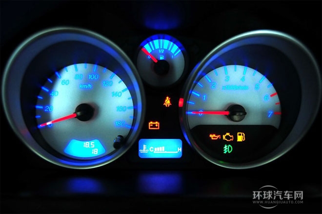 2012款 改款 1.2L 手動運動版時尚型