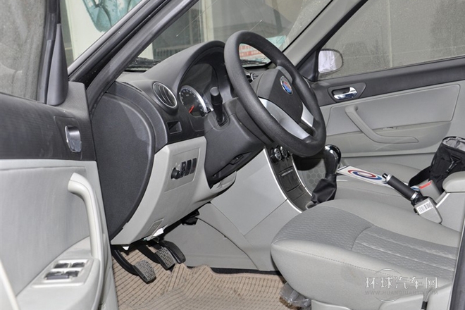 2012款 1.3L 標(biāo)準(zhǔn)型